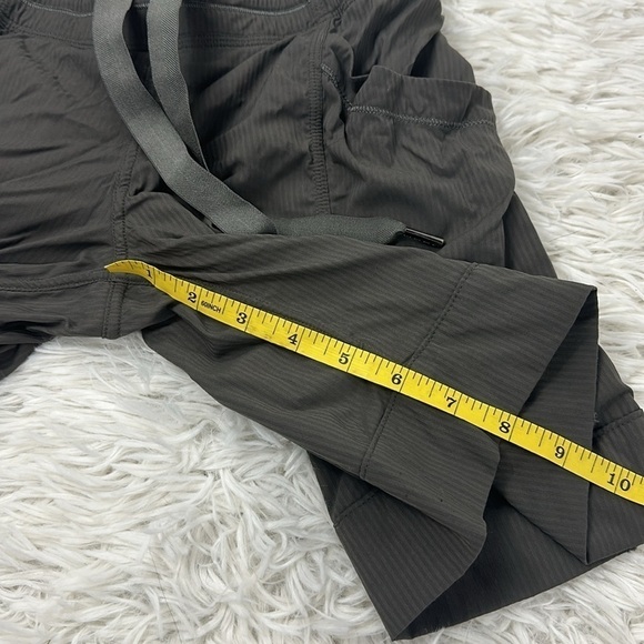 Lululemon Cargo Style Shorts - Picture 3 of 8